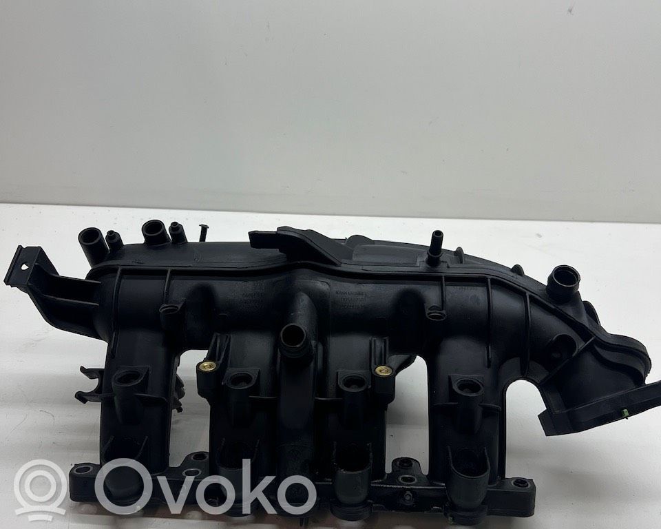 Opel Astra J Kolektorius įsiurbimo 