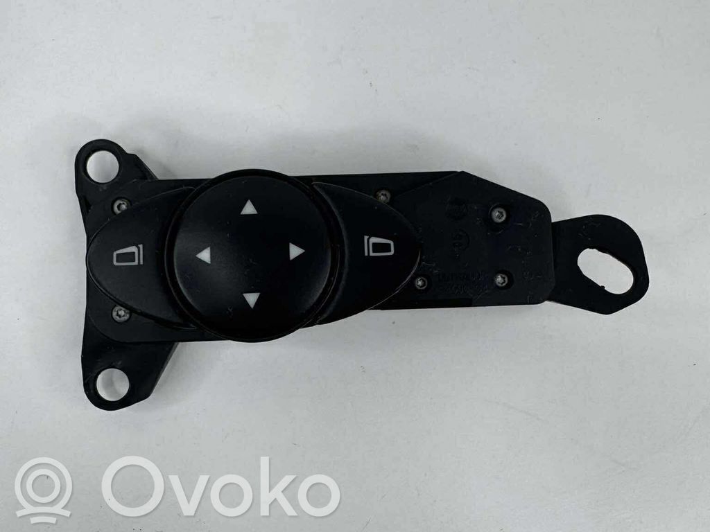 Mercedes-Benz E W211 Wing mirror switch 