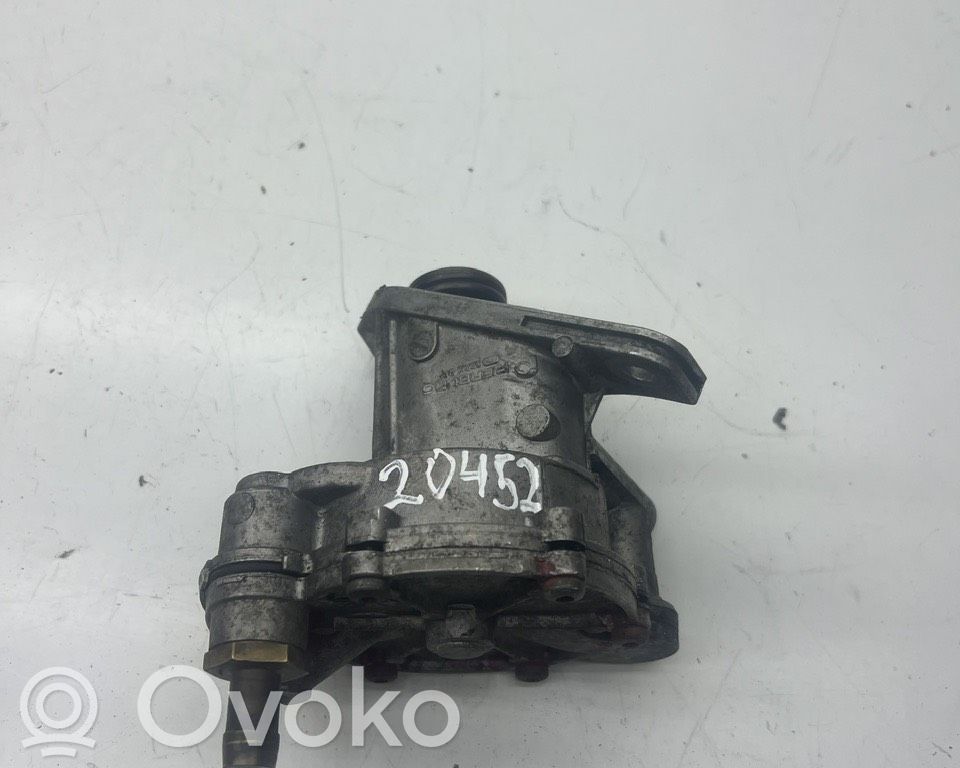 Audi A6 S6 C6 4F Vacuum pump 