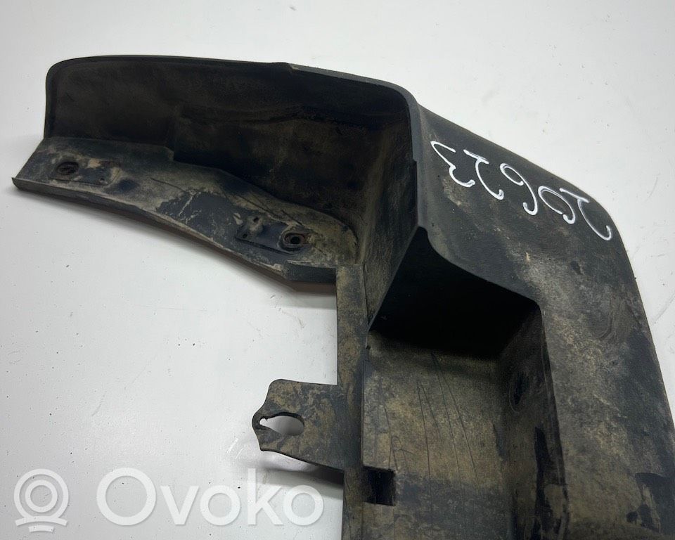 Honda CR-V Chlapacze przednie 