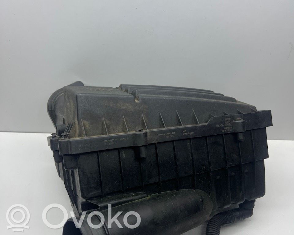 Volkswagen PASSAT B6 Luftfilterkasten 