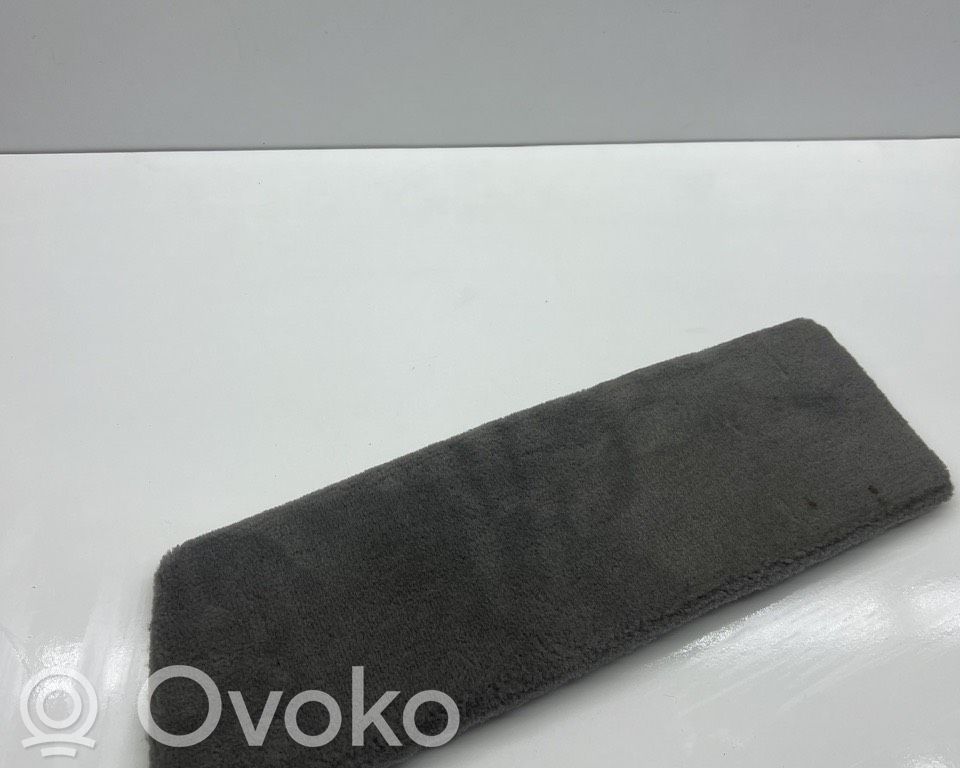 Centre console side trim front   8223313