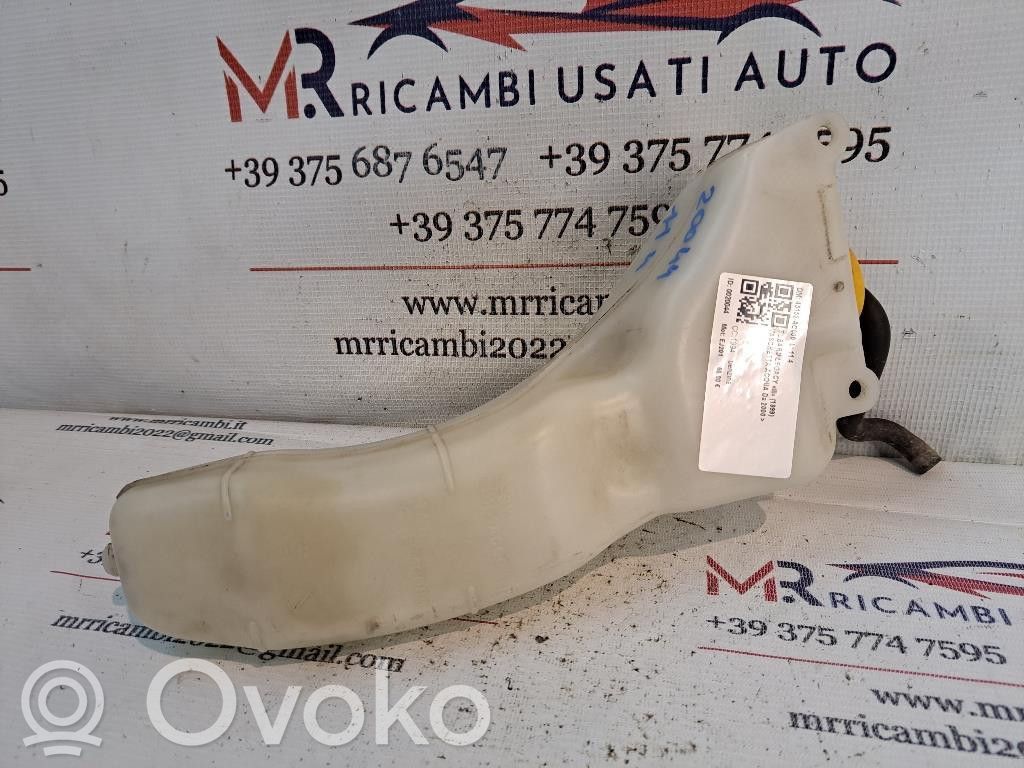 Subaru Legacy Dzesēšanas šķidruma izplešanās tvertne 
