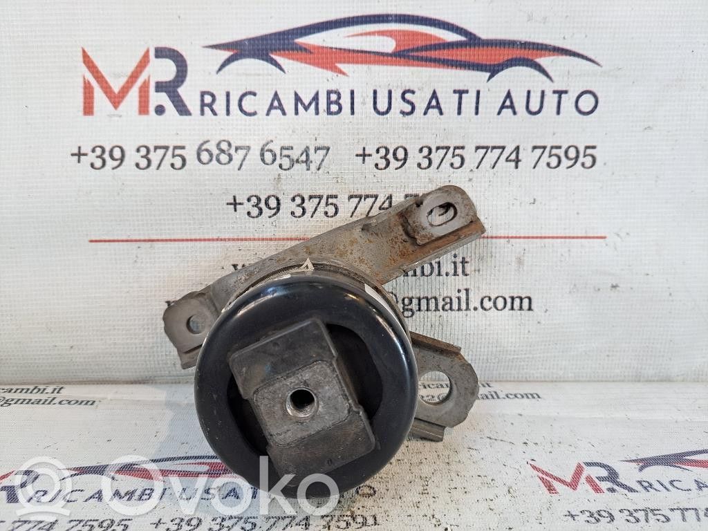 Land Rover Range Rover Evoque L538 Dzinēja nostiprināšanas stiprinājums-kronšteins 
