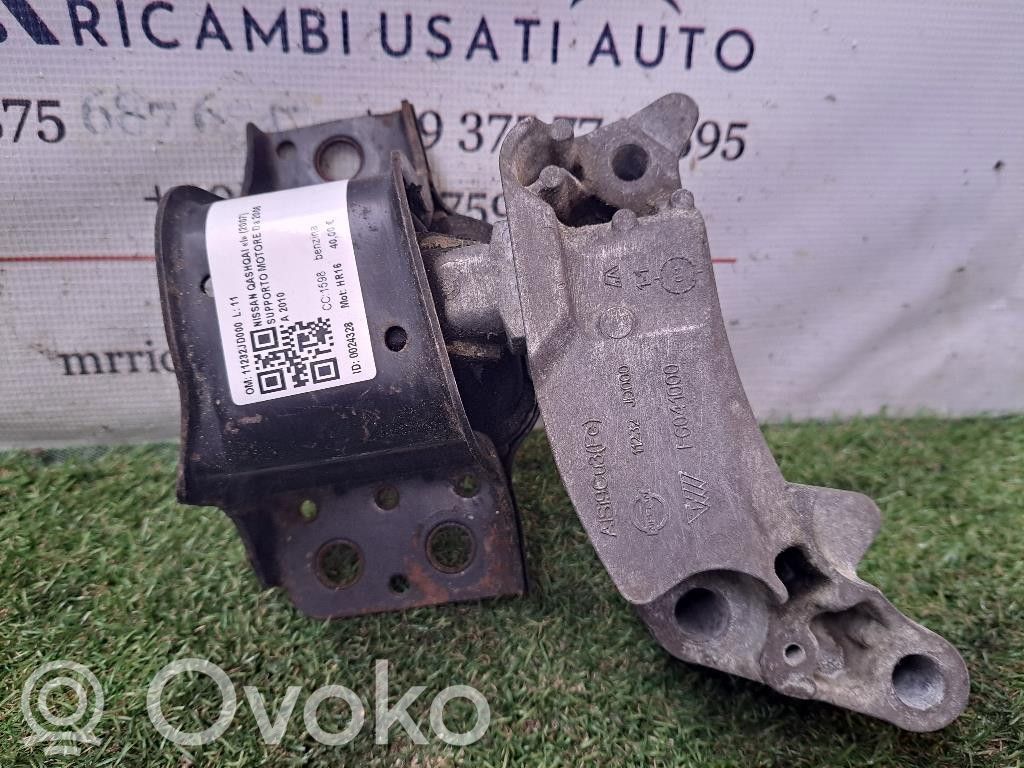 Nissan Qashqai Łapa / Mocowanie silnika 