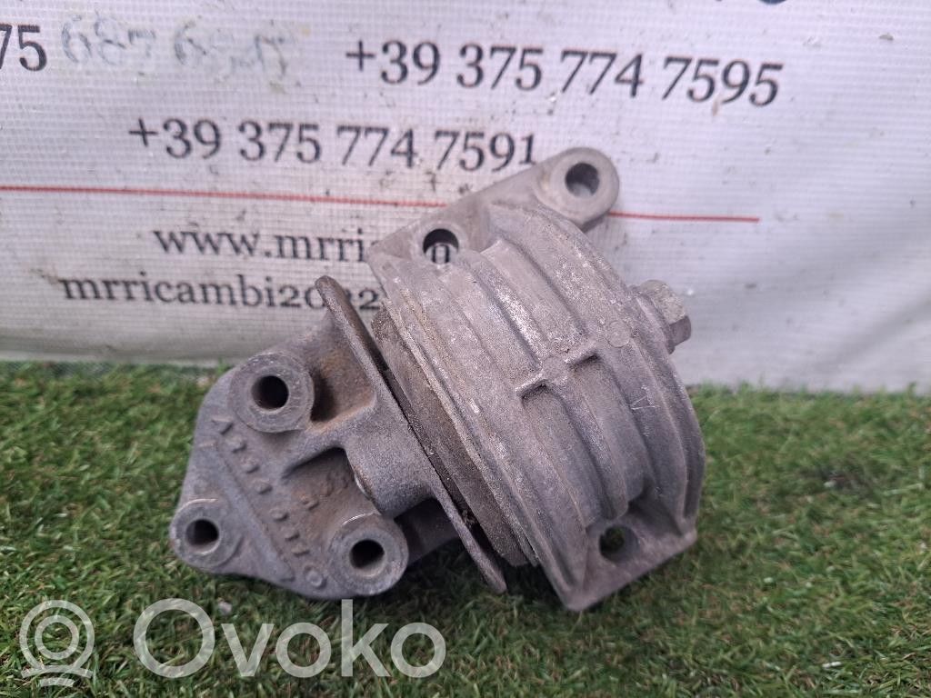 Engine mounting bracket   1335127080,1335127080,F1AE0481D