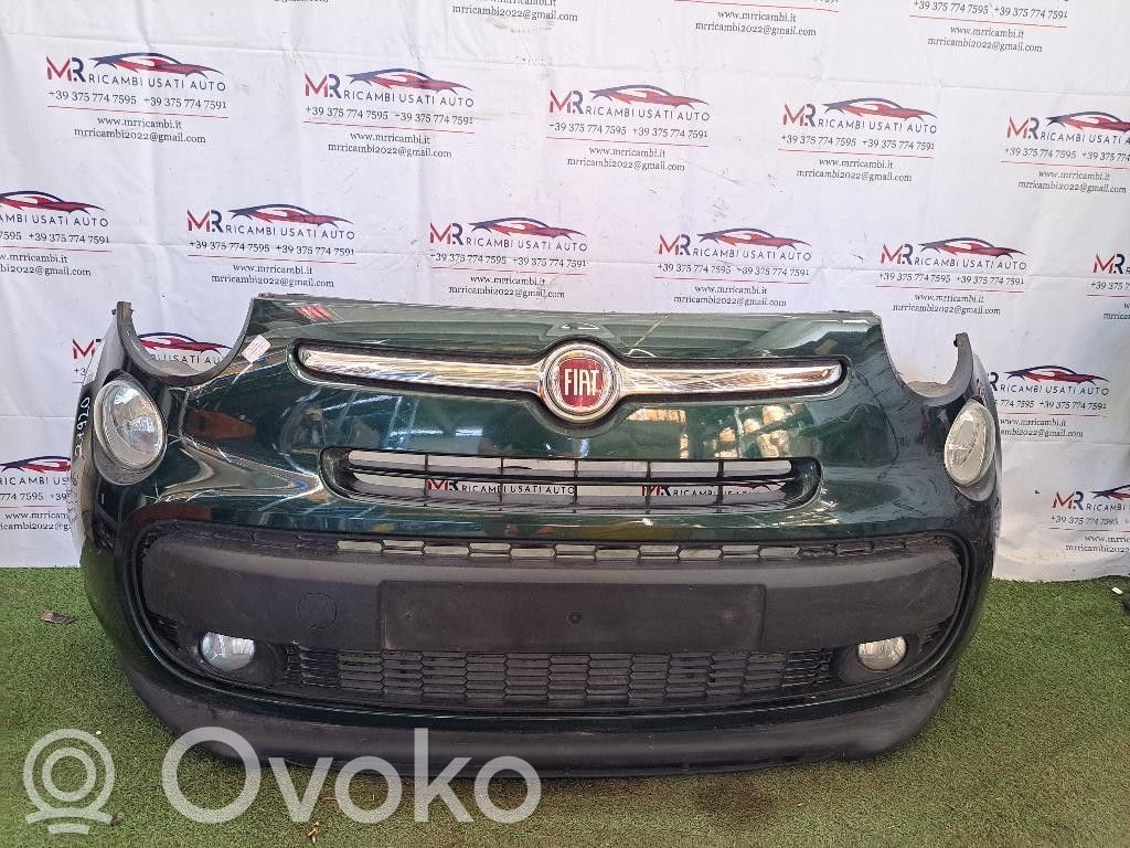 Fiat 500L Parachoques delantero 