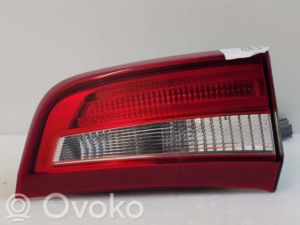 Volvo S60 Tailgate rear/tail lights 