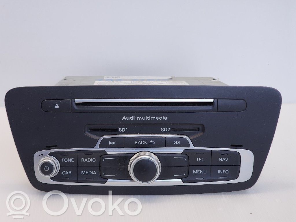 Audi Q3 8U Panel / Radioodtwarzacz CD/DVD/GPS 