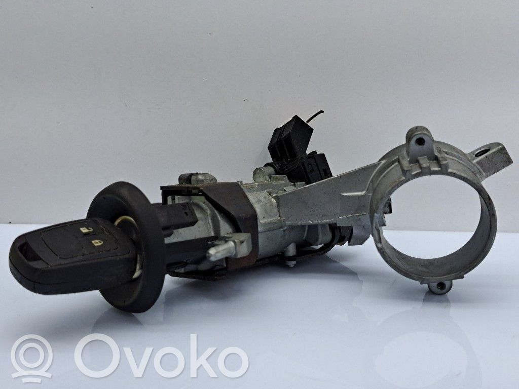 Opel Meriva B Ignition lock 