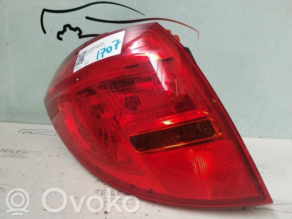 Opel Meriva B Lampă spate în caroserie 