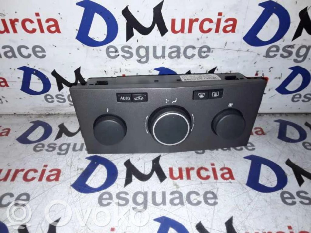 Opel Astra H Panel klimatyzacji 