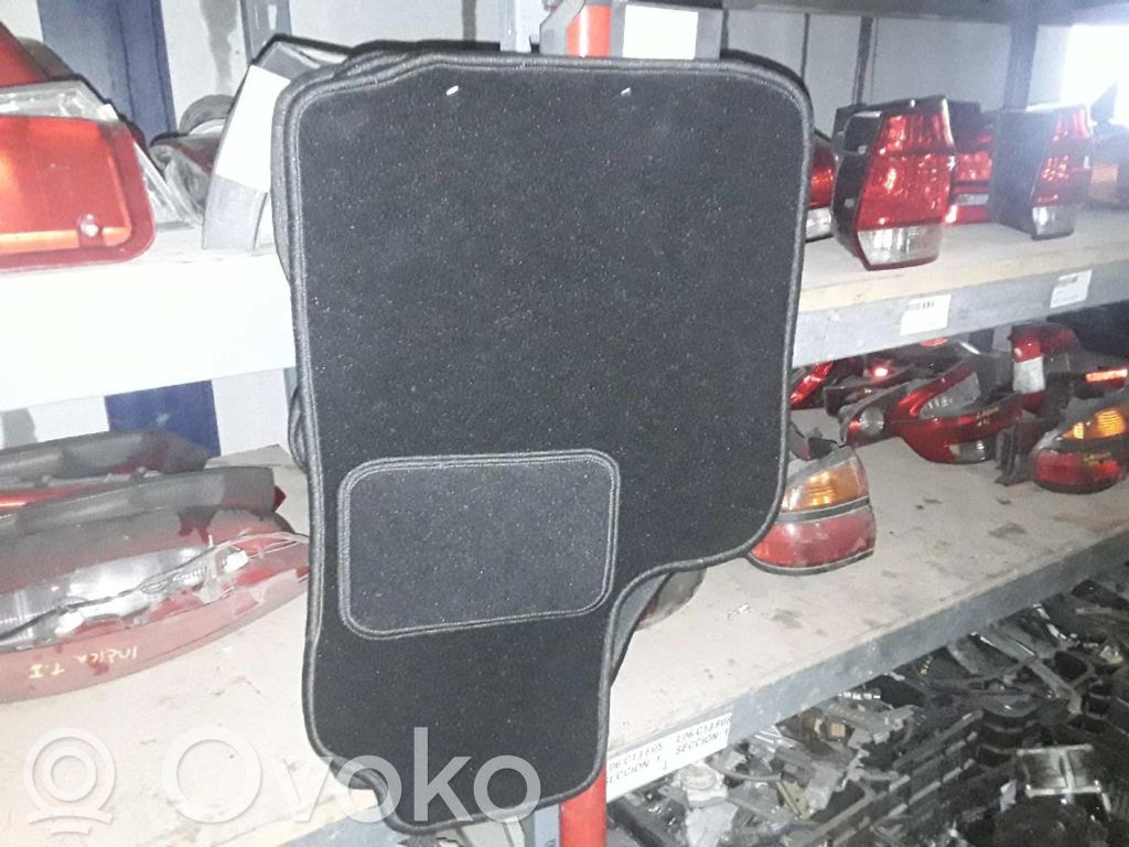 Kit tapis de sol auto
