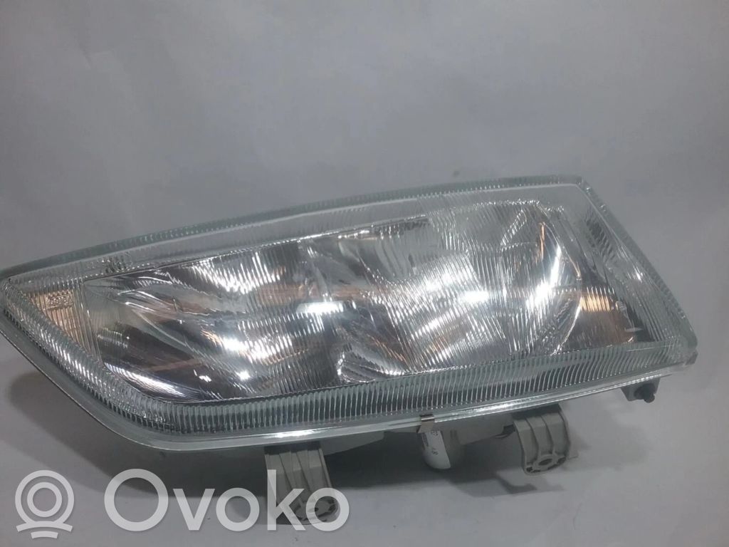 Renault Espace - Grand espace V Phare frontale