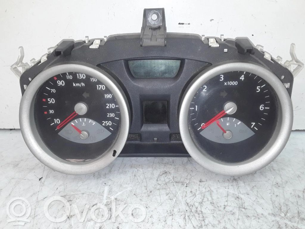 Renault Megane II Vitezometru (grup de instrumente) 