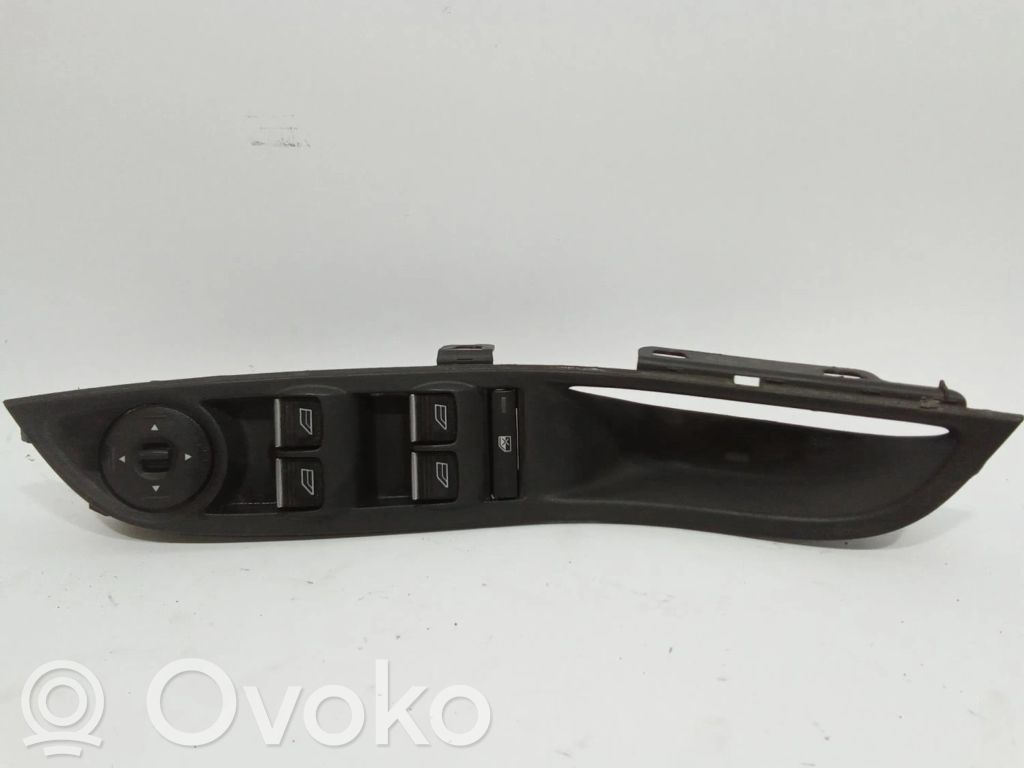 Ford Focus Comutator comandă geamuri electrice 