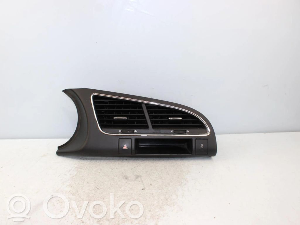 Peugeot 3008 I Grilă ventilație centrală