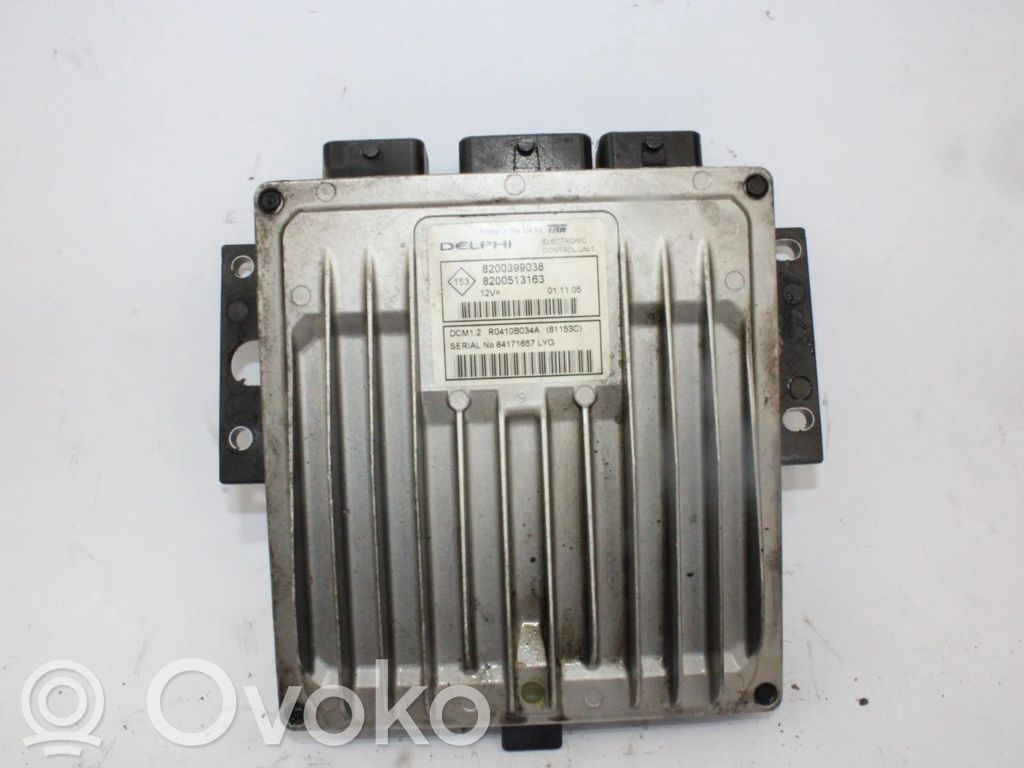 Unité de commande, module ECU de moteur   8200399038