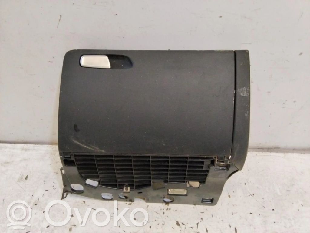Handschuhfach   8K1857035