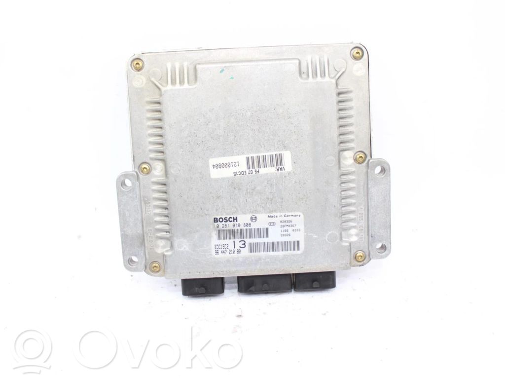 Unidad de control/módulo ECU del motor   0281010808