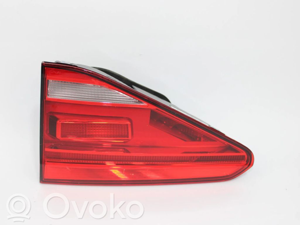 Volkswagen Touran II Feux arrière / postérieurs