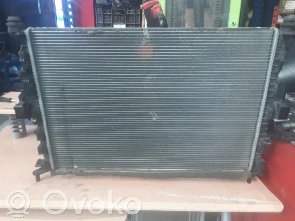 Volvo V60 Radiatore di raffreddamento 