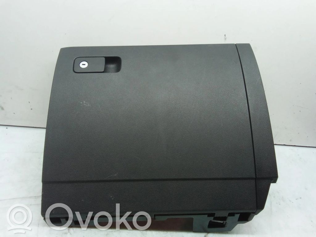 Guantera   5TB857097B