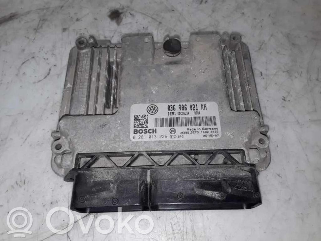 Volkswagen Golf V Unité de commande, module ECU de moteur