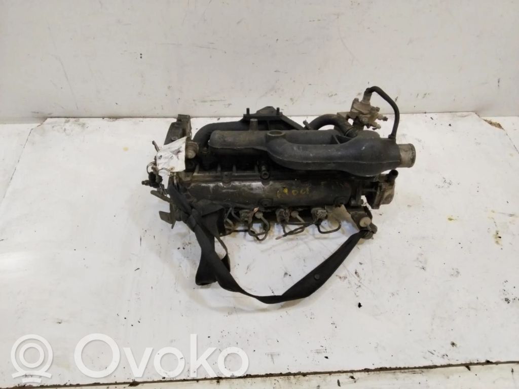 Głowica silnika   110182F8