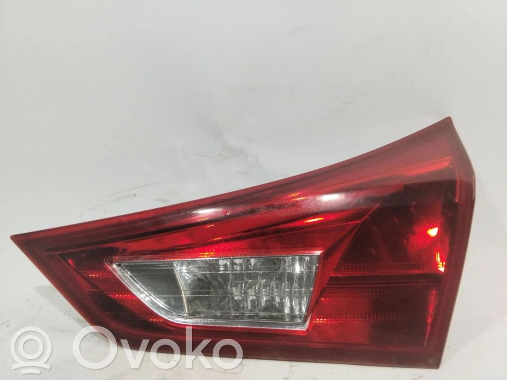 Toyota Auris E180 Takavalot 