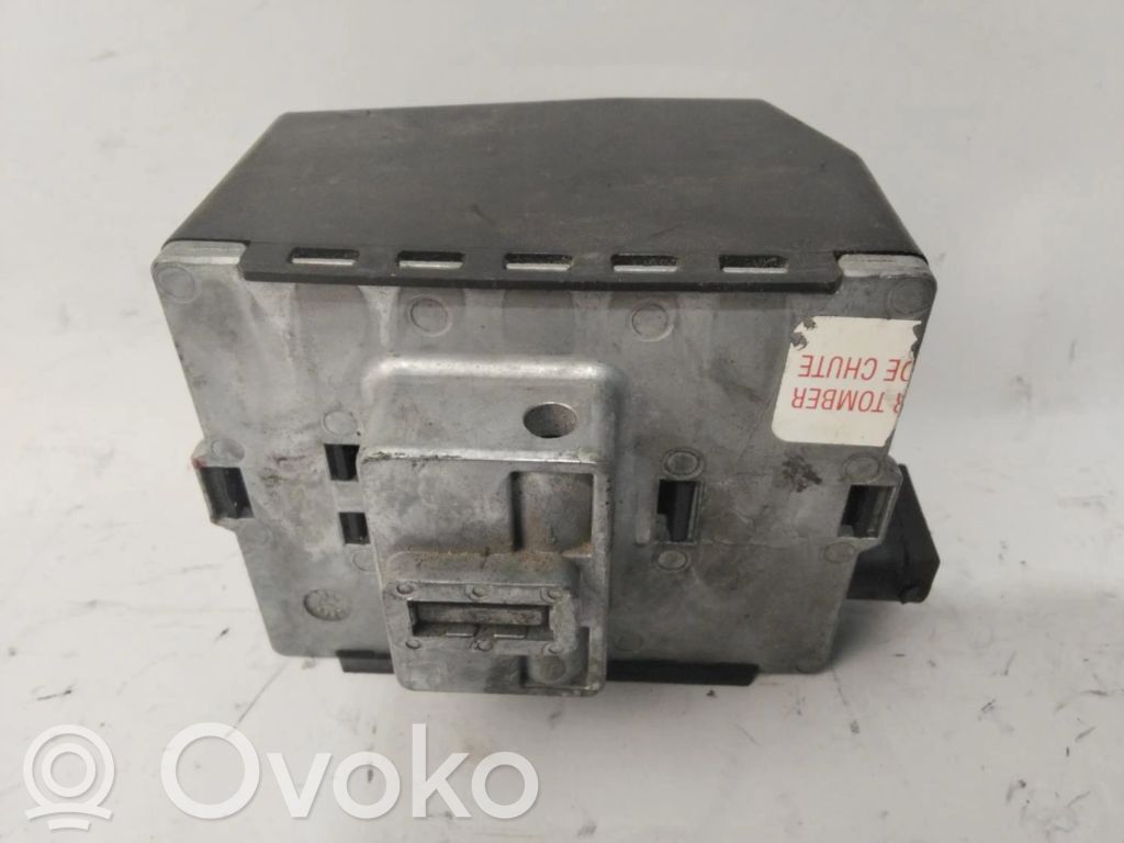 Renault Laguna II Przekaźnik blokady zapłonu 