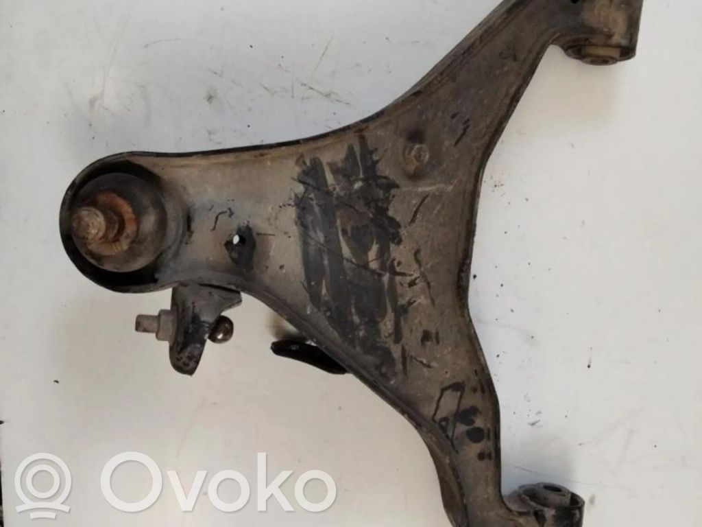 Nissan Navara Querlenker Achsschenkel vorne 