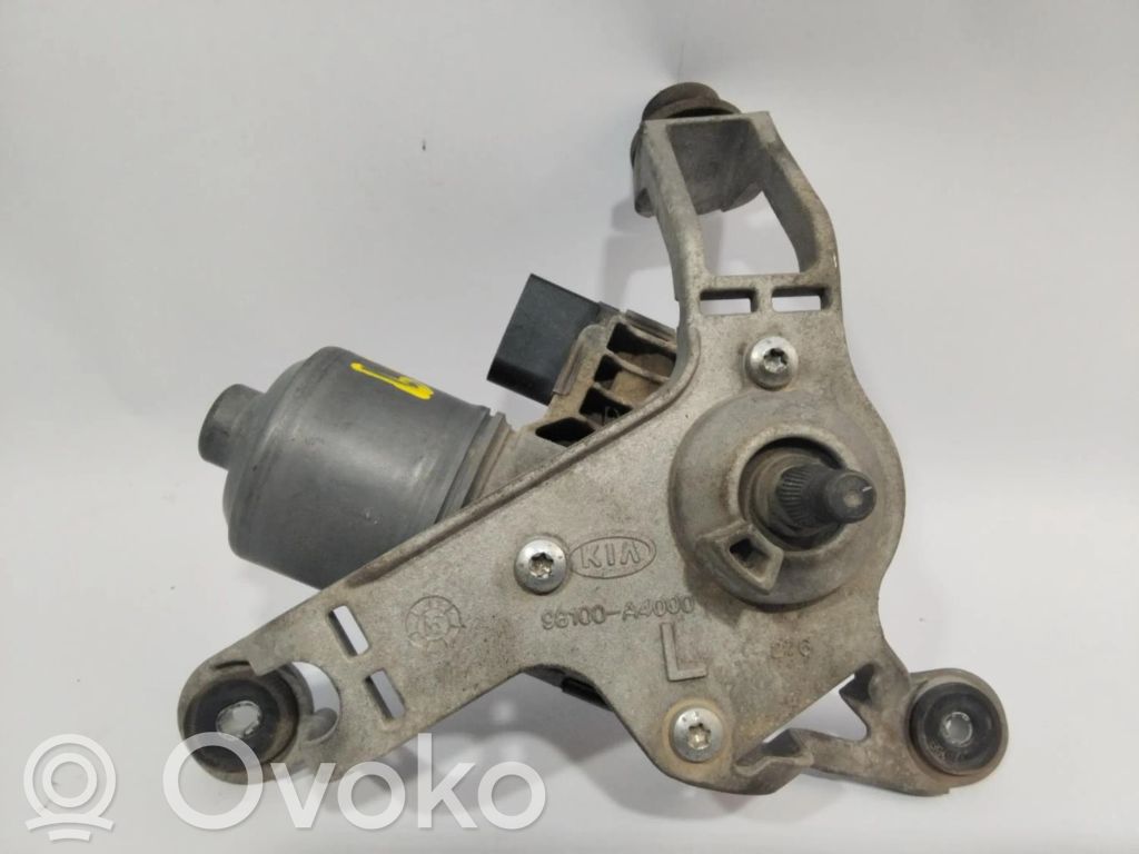 KIA Carens III Tringlerie et moteur d'essuie-glace avant