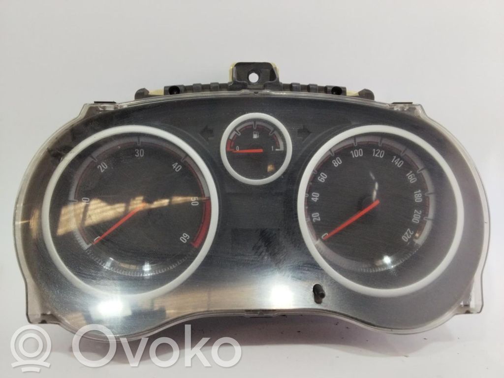 Opel Corsa D Vitezometru (grup de instrumente) 