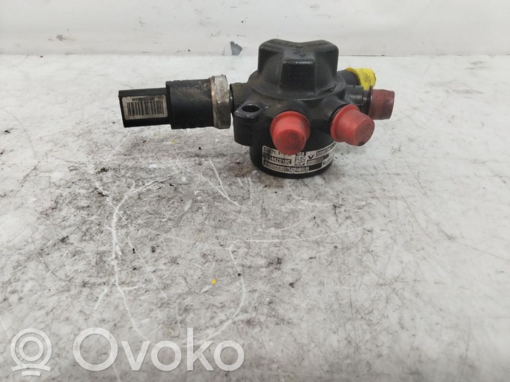 Corps injection Monopoint   8200057346