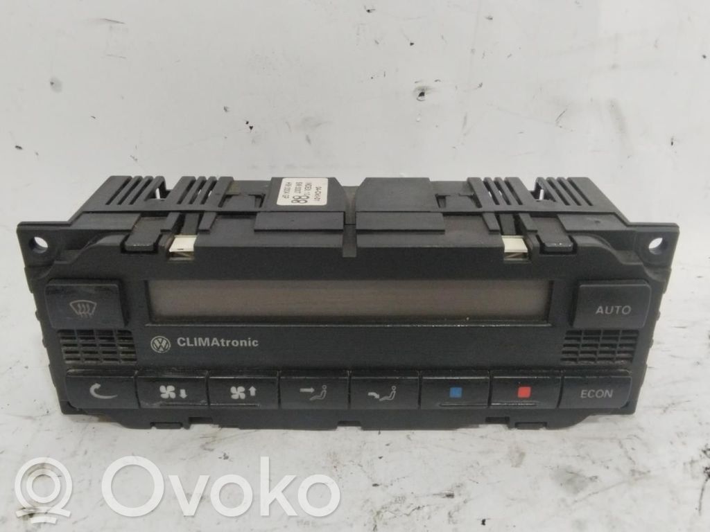 Volkswagen PASSAT Panel klimatyzacji 