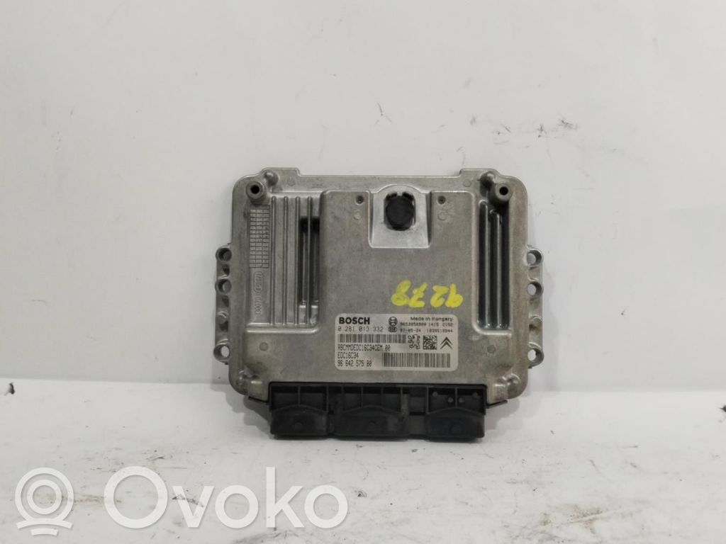 Unidad de control/módulo ECU del motor   9664257580