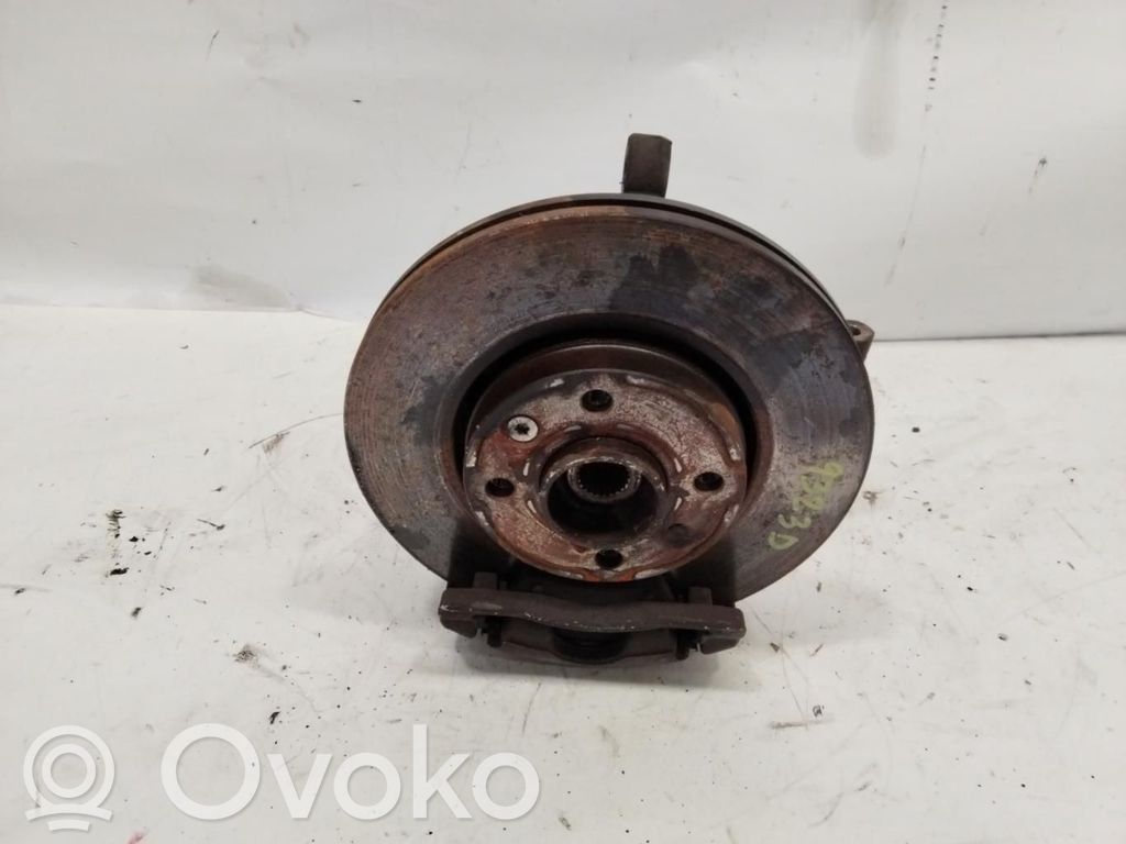 Nissan Micra Zwrotnica koła przedniego