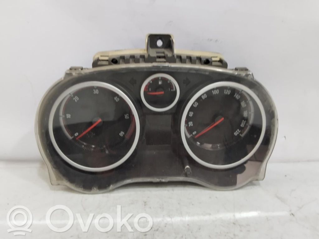 Opel Corsa D Licznik / Prędkościomierz 