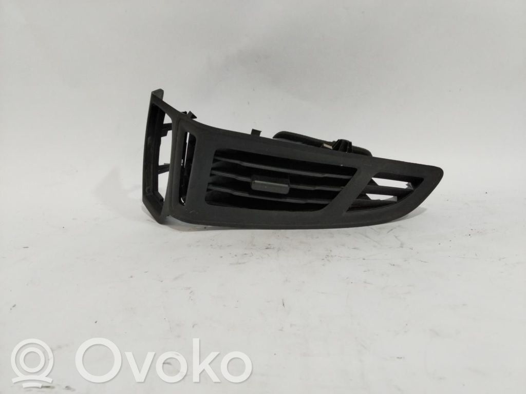 Ford Focus Luftausströmer Lüftungsdüse Luftdüse Mitte 