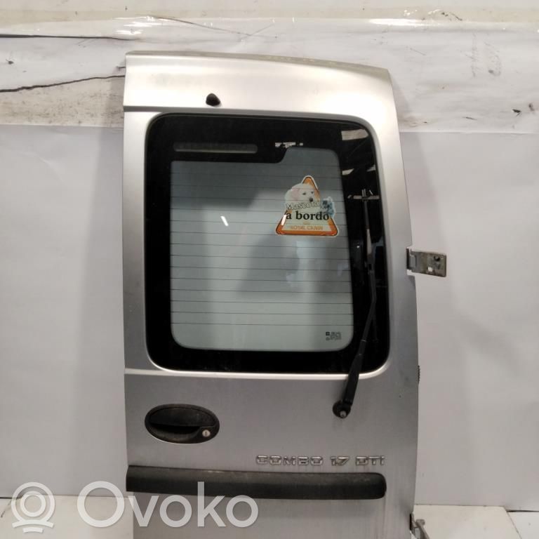 Opel Combo C Puerta del maletero/compartimento de carga 