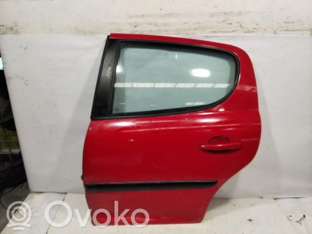Peugeot 207 Puerta trasera 