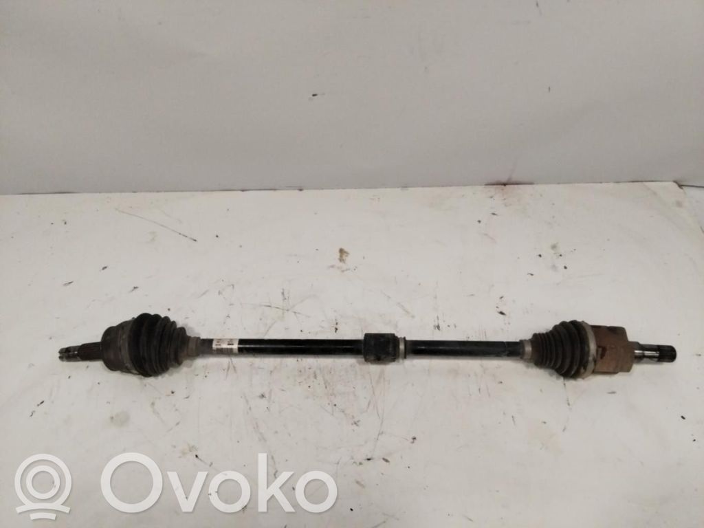 Opel Corsa E Kardanas komplekte 