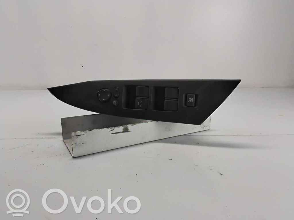 Mazda 3 II Electric window control switch 