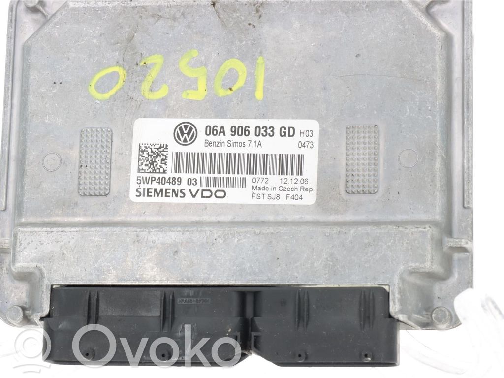 Volkswagen Touran I Komputer / Sterownik ECU silnika 