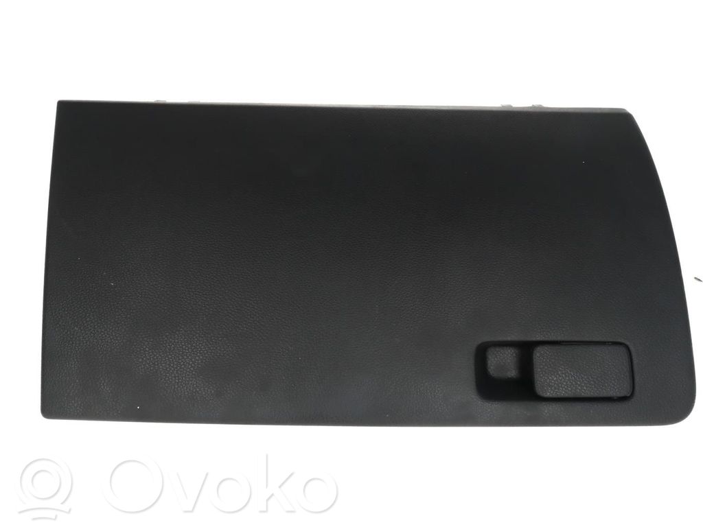 KIA Rio Schowek deski rozdzielczej 