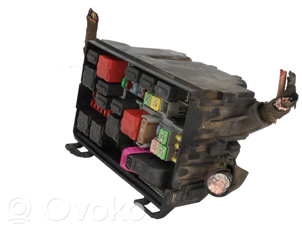 Opel Corsa D Drošinātāju bloks 