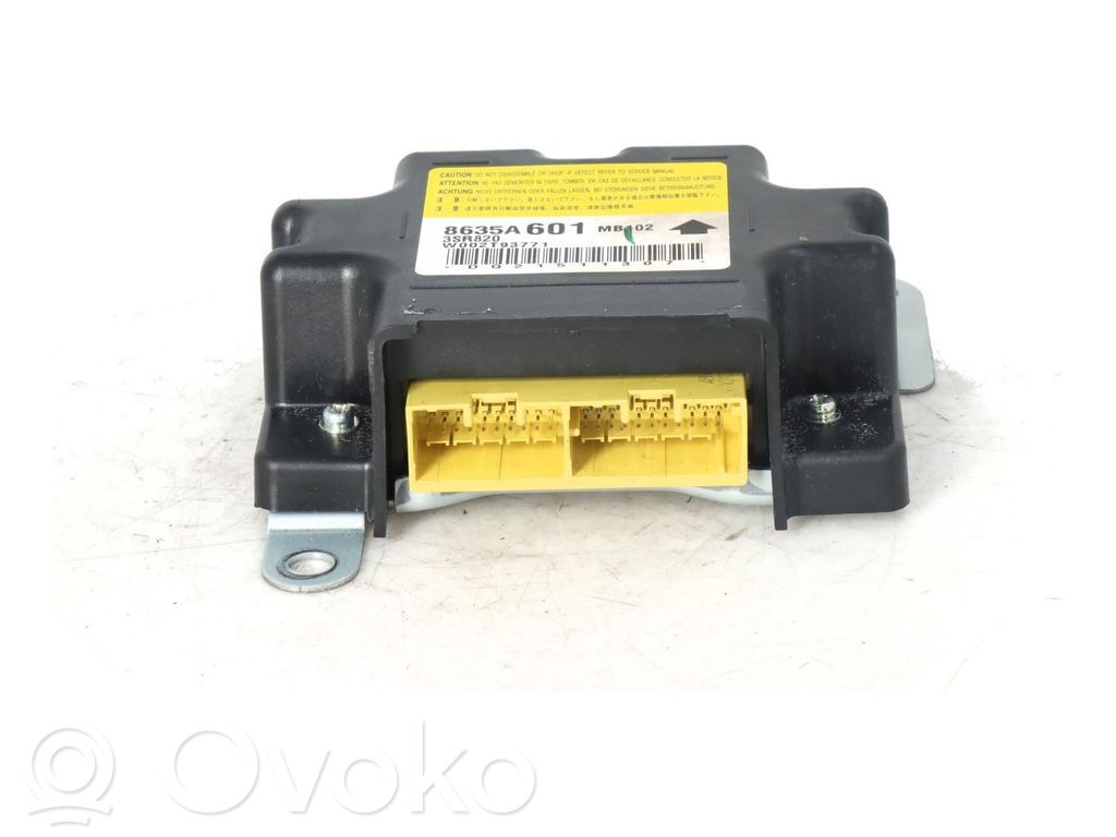 Mitsubishi Space Star Unidad de control/módulo del Airbag 