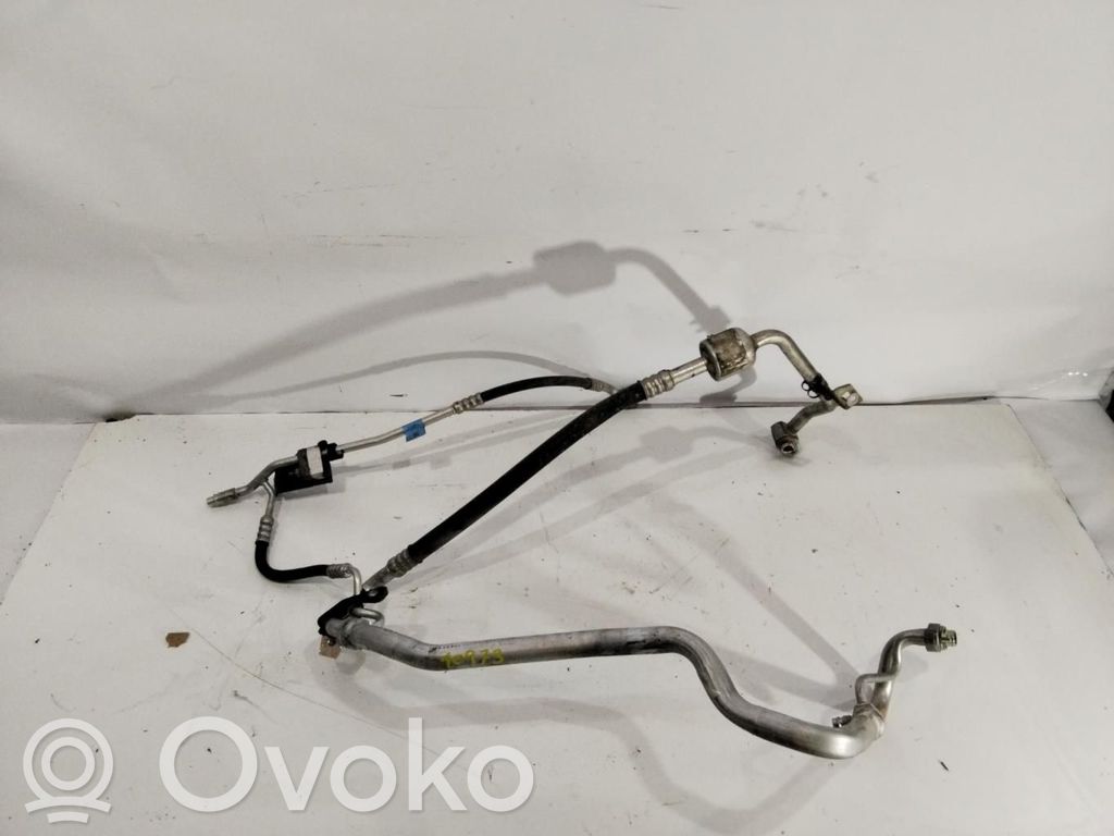 Ford Focus Klimaleitung / Klimaschlauch 