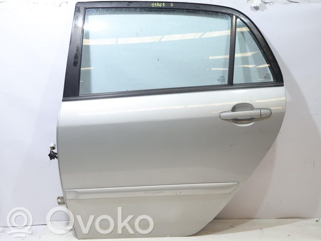 Toyota Corolla E120 E130 Portiera posteriore